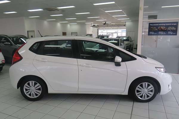 2015 Honda Jazz VTi GF