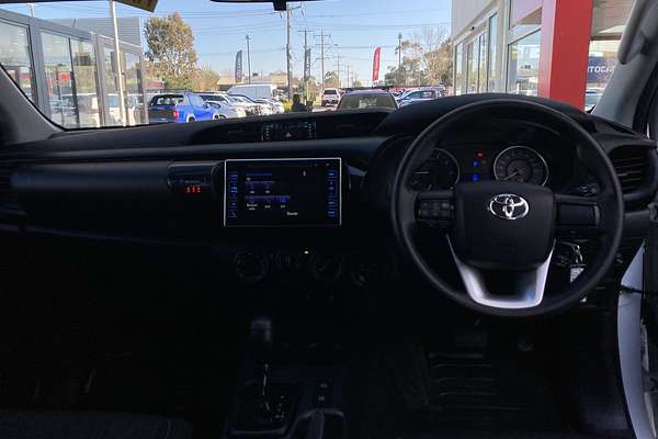 2017 Toyota Hilux SR GUN126R 4X4