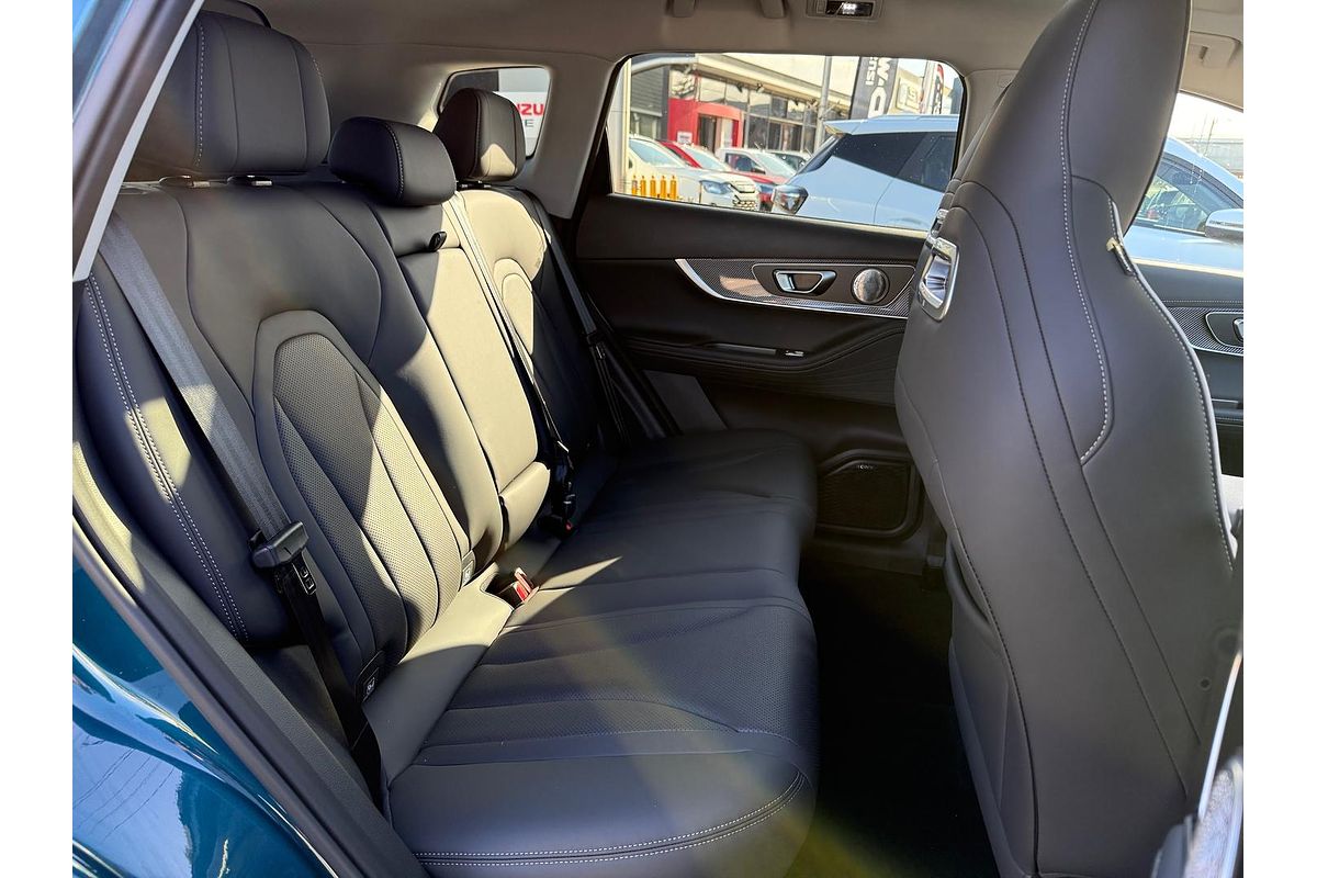 2025 Chery Tiggo 7 Super Hybrid Ultimate T32