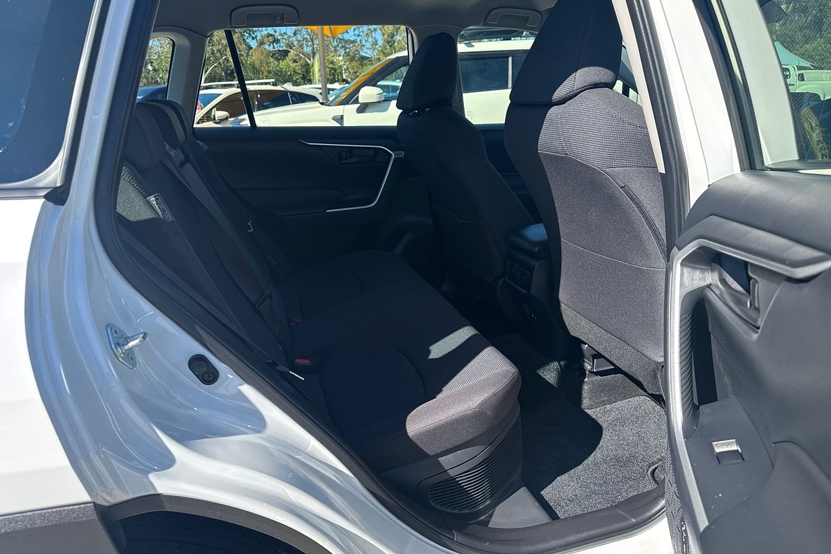 2021 Toyota RAV4 GX AXAH52R