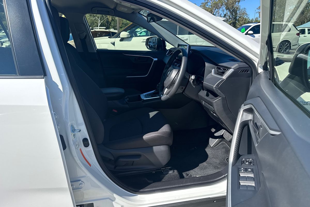 2021 Toyota RAV4 GX AXAH52R
