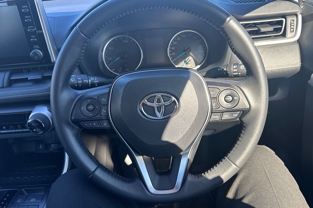 2021 Toyota RAV4 GX AXAH52R