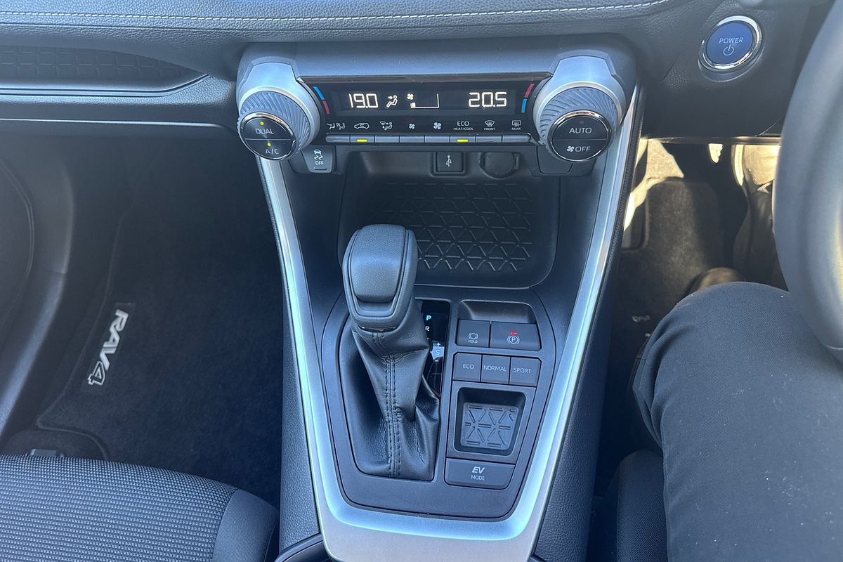 2021 Toyota RAV4 GX AXAH52R
