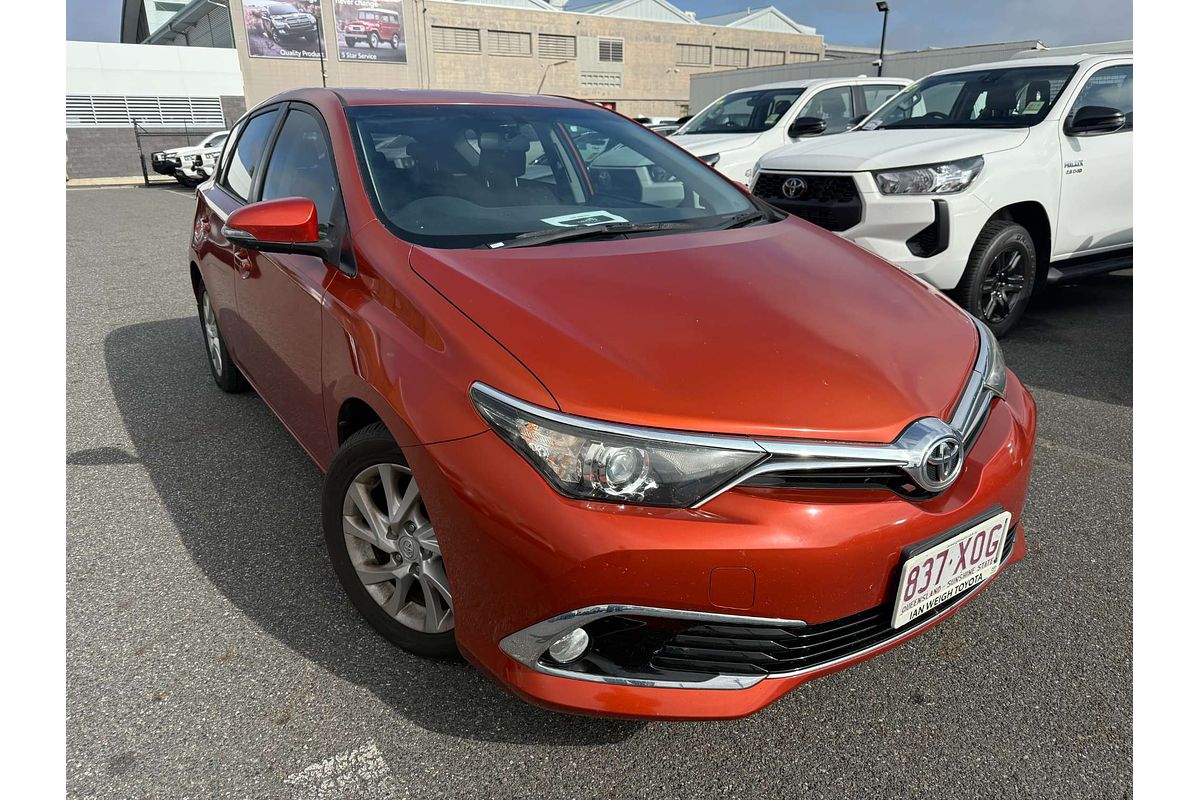 2017 Toyota Corolla Ascent Sport ZRE182R