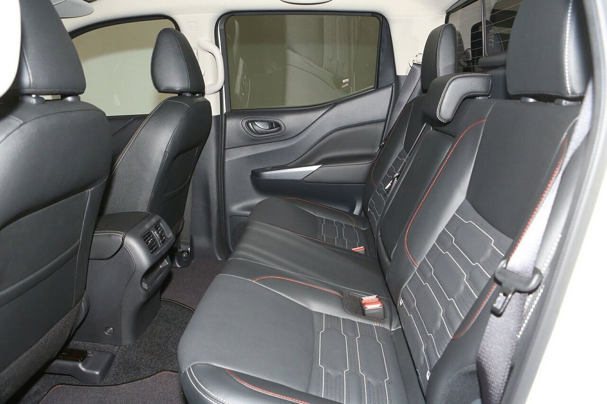 2025 Nissan Navara PRO-4X D23 4X4