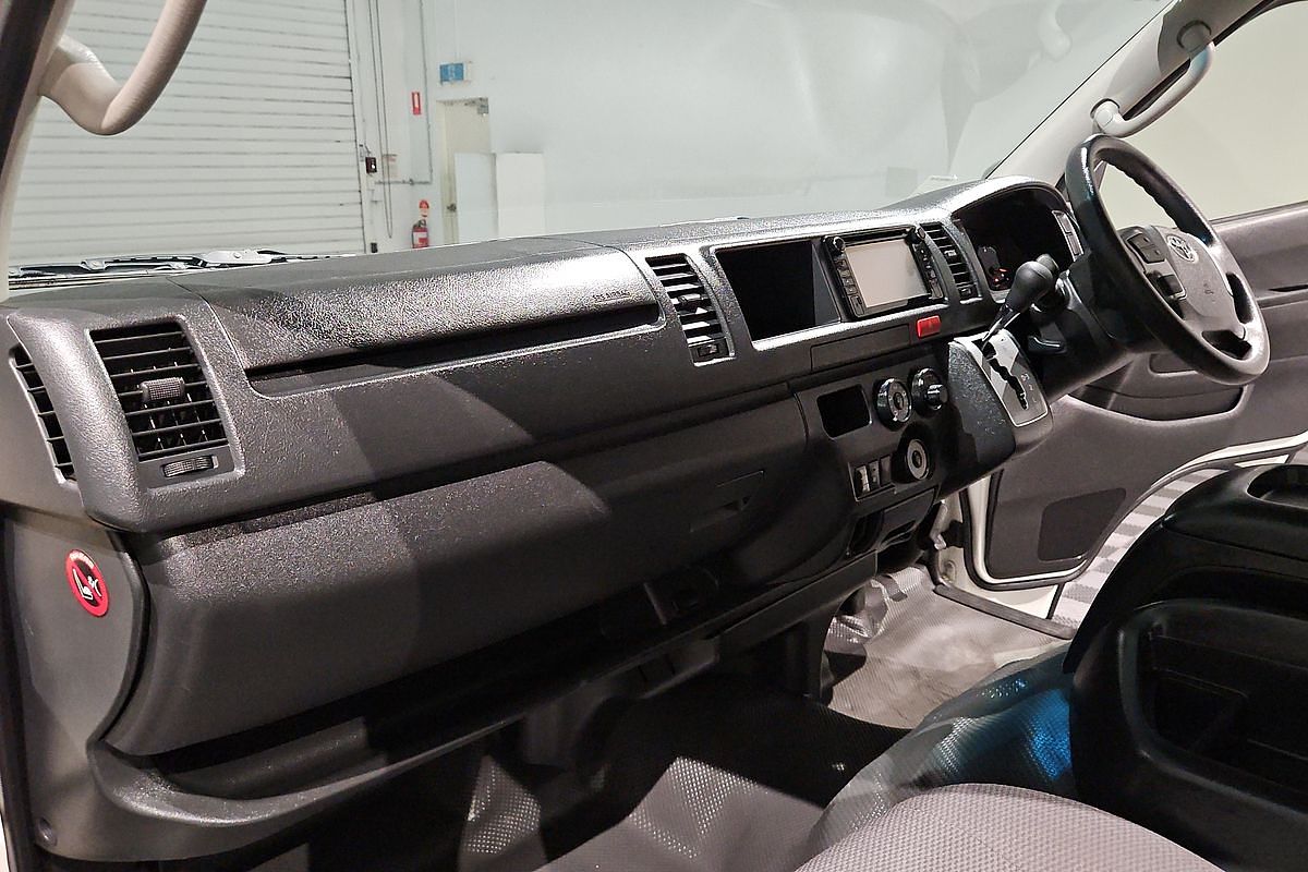 2018 Toyota Hiace Commuter KDH223R