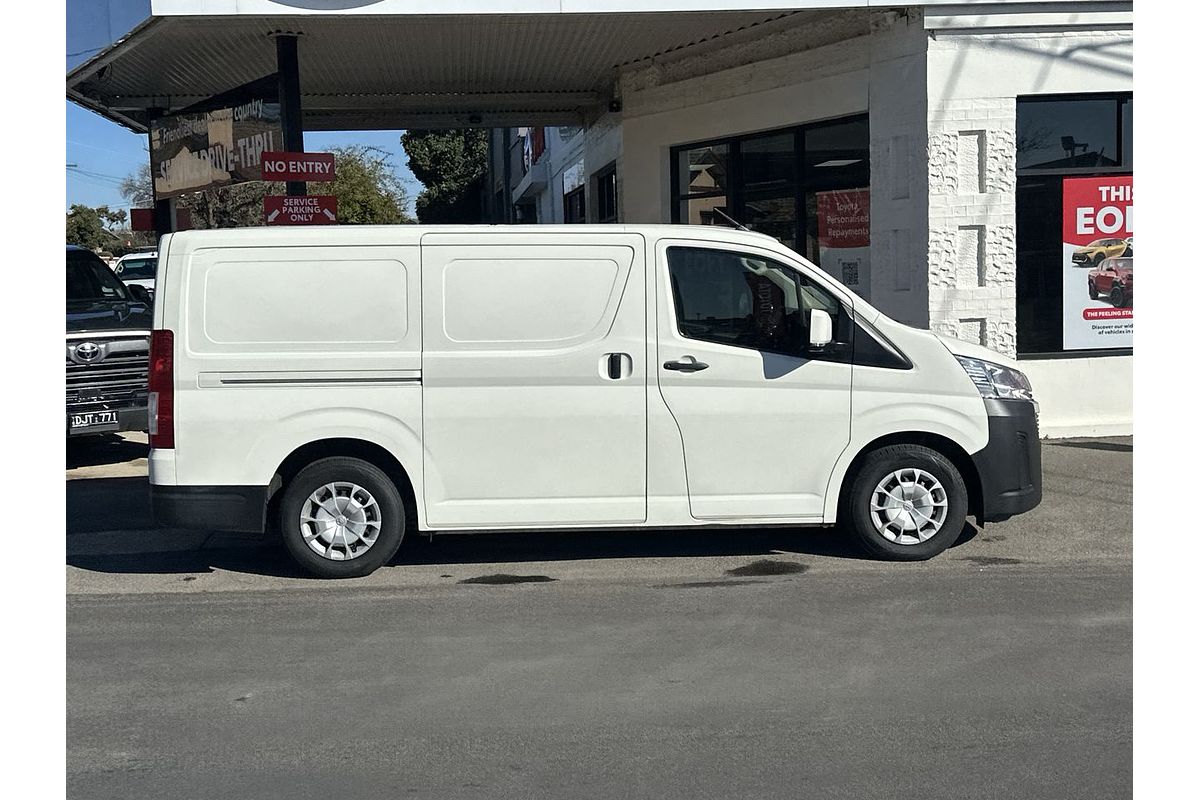 2019 Toyota Hiace GDH300R LWB