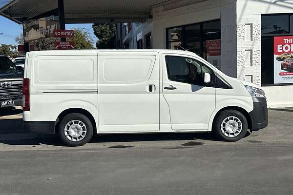 2019 Toyota Hiace GDH300R LWB