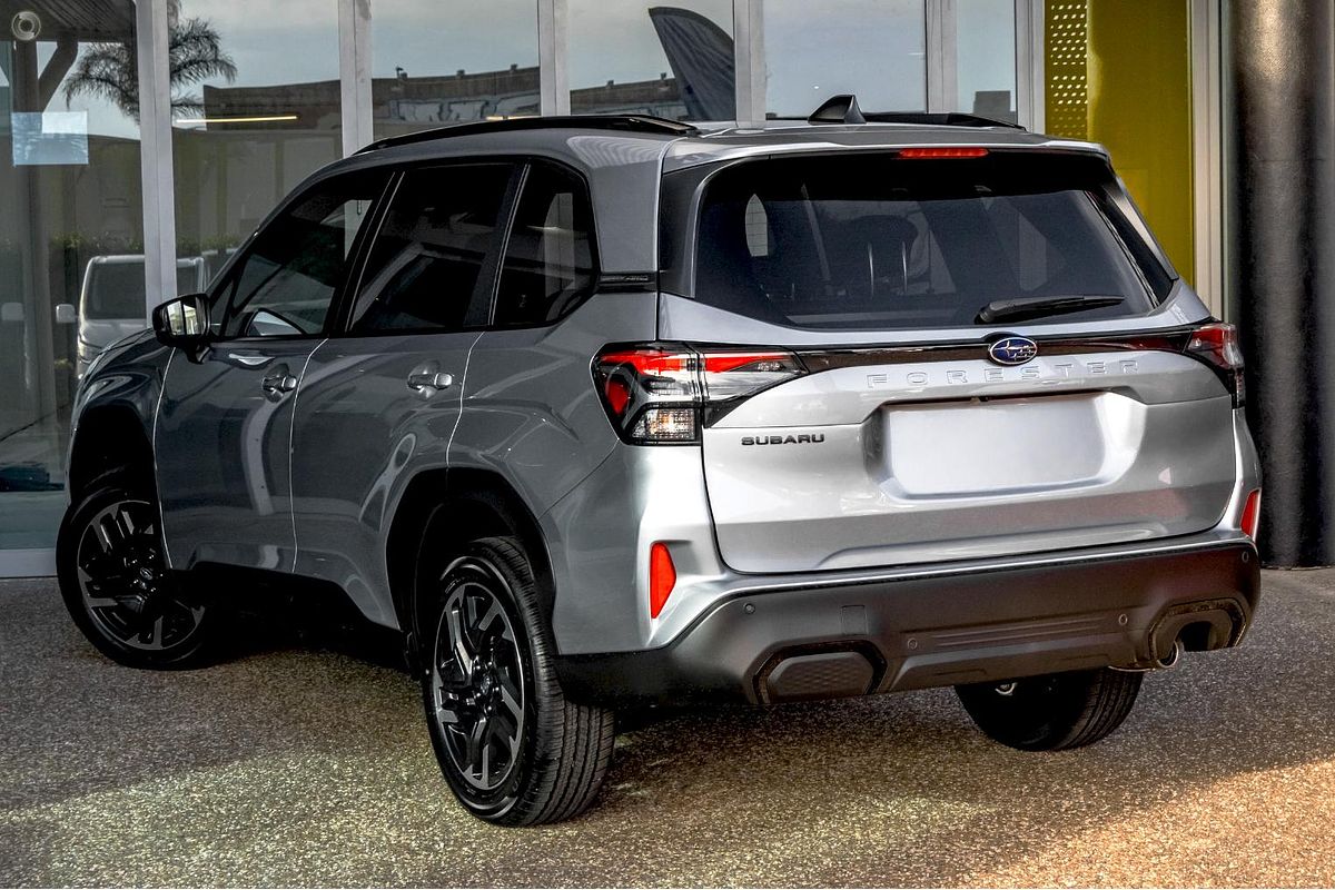 2025 Subaru Forester Touring S6