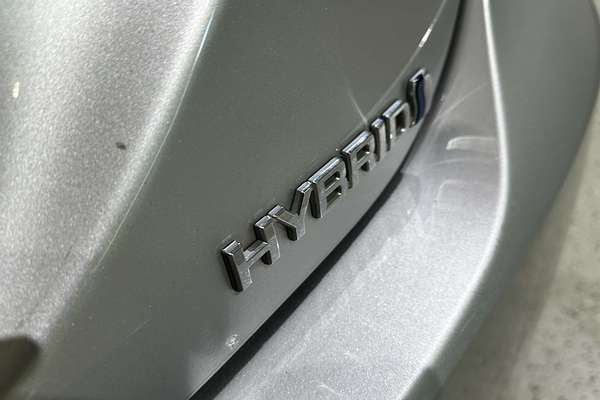 2020 Toyota Camry Ascent Sport AXVH70R