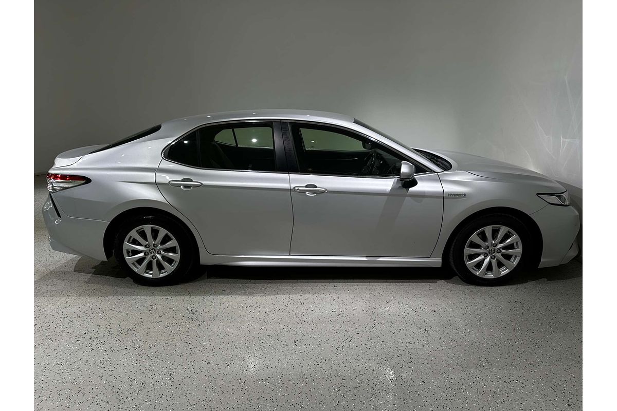 2020 Toyota Camry Ascent Sport AXVH70R
