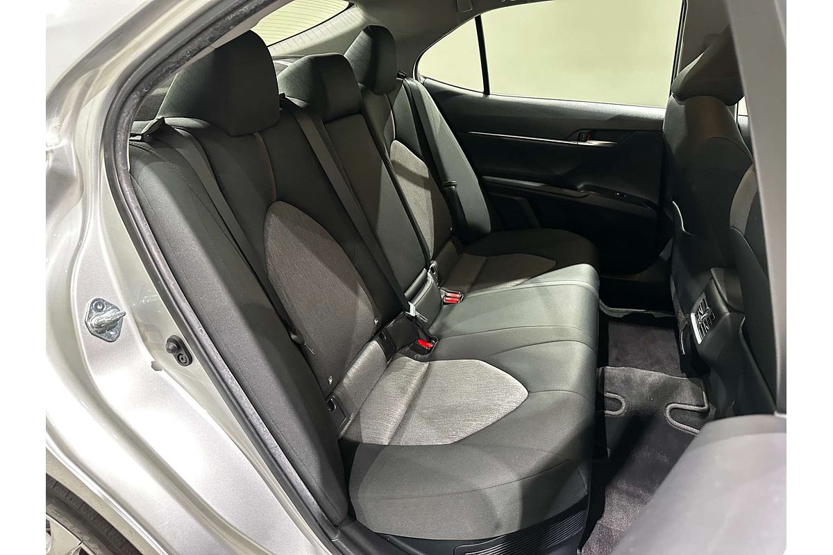 2020 Toyota Camry Ascent Sport AXVH70R