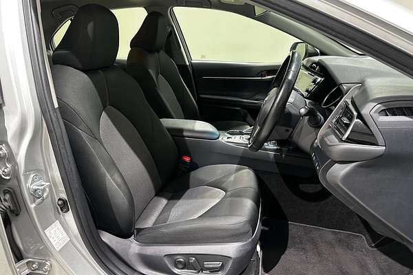 2020 Toyota Camry Ascent Sport AXVH70R