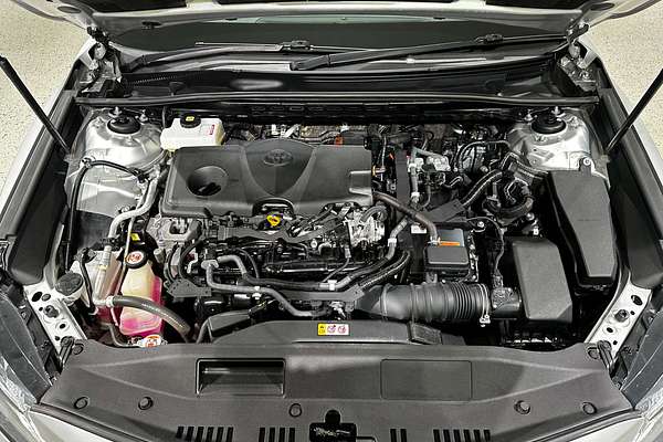 2020 Toyota Camry Ascent Sport AXVH70R