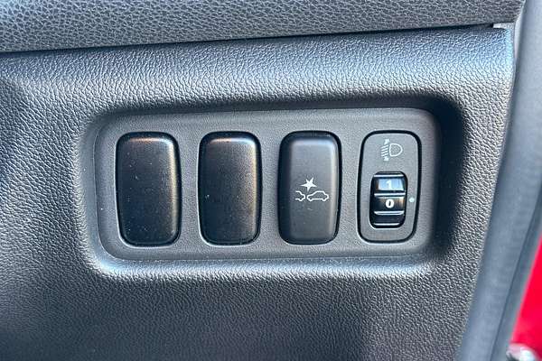 2019 Mitsubishi ASX ES XC