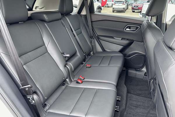 2025 Nissan X-TRAIL Ti e-POWER T33