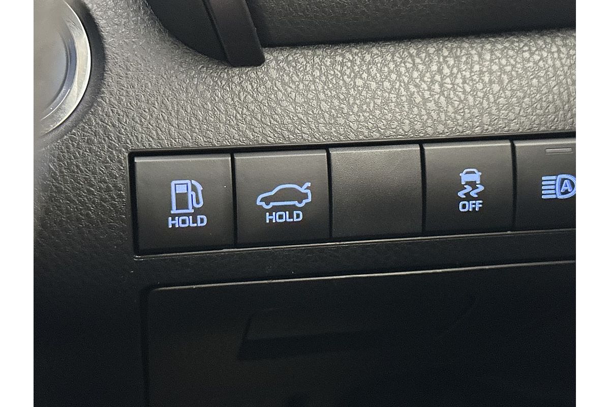 2023 Toyota Camry Ascent AXVH70R