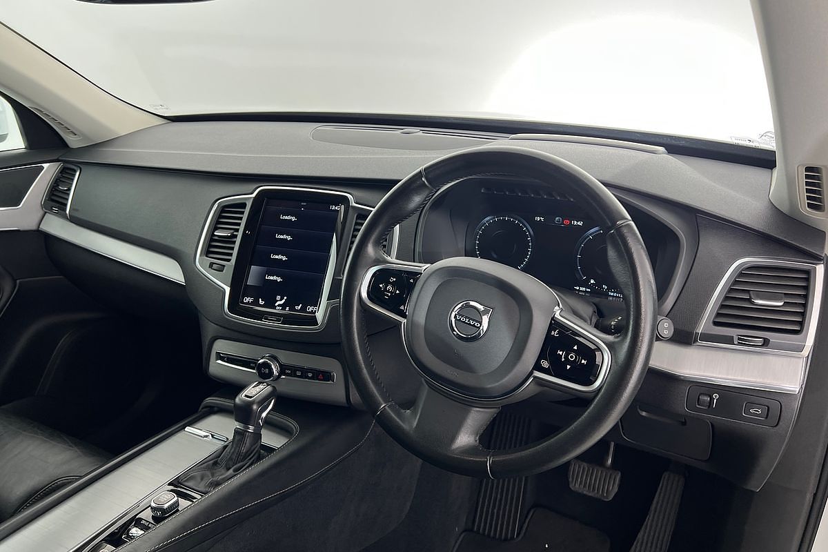 2020 Volvo XC90 D5 Momentum