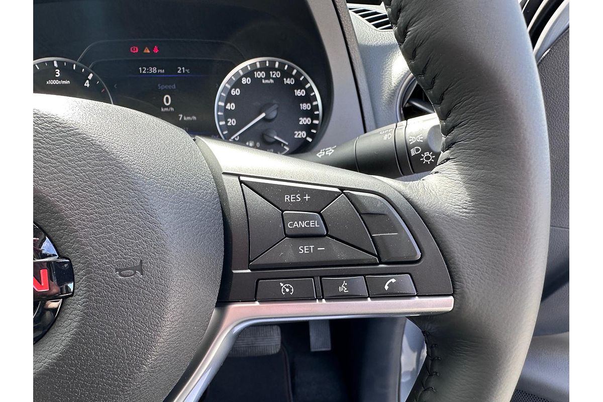 2025 Nissan Navara PRO-4X D23 4X4