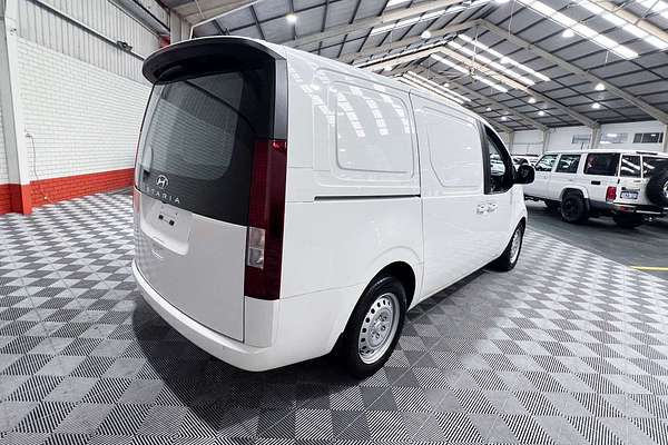 2024 Hyundai STARIA LOAD US4.V2