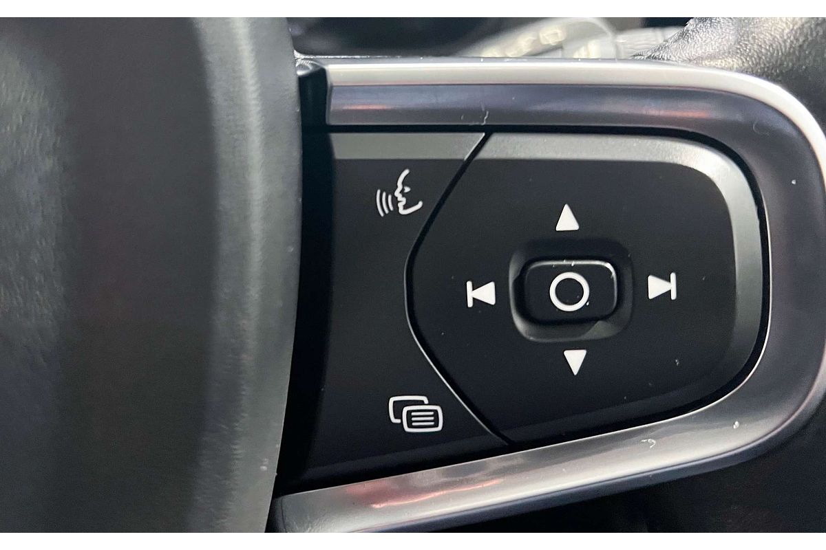 2020 Volvo XC40 T4 Inscription
