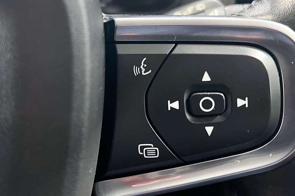2020 Volvo XC40 T4 Inscription