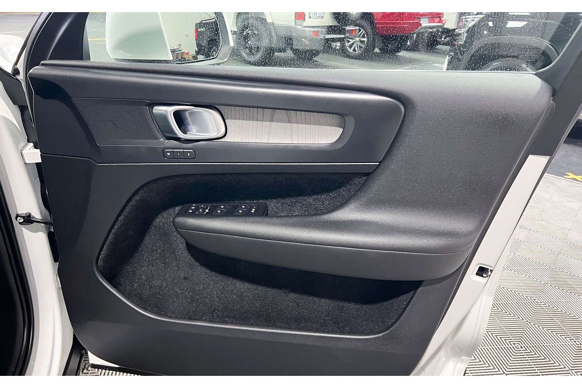 2020 Volvo XC40 T4 Inscription