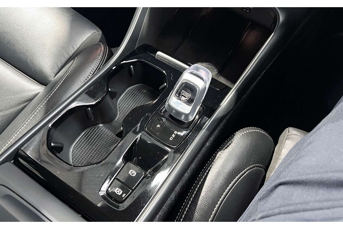 2020 Volvo XC40 T4 Inscription