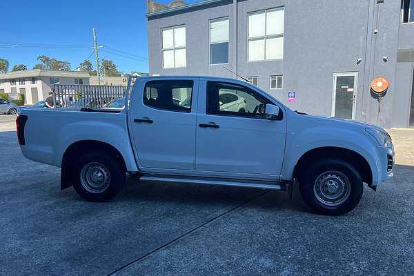 2017 Isuzu D-MAX SX High Ride Rear Wheel Drive