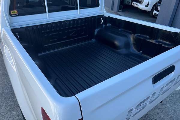 2017 Isuzu D-MAX SX High Ride Rear Wheel Drive