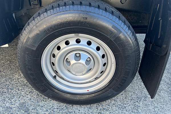 2017 Isuzu D-MAX SX High Ride Rear Wheel Drive
