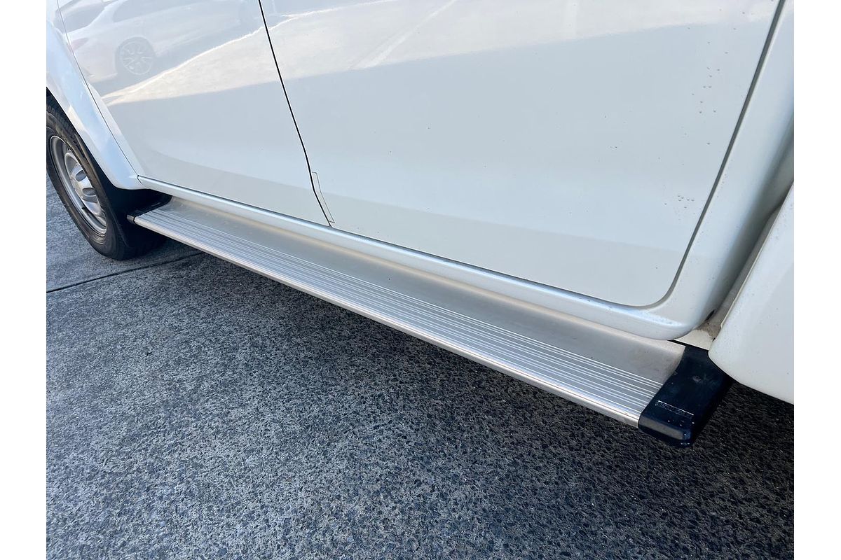 2017 Isuzu D-MAX SX High Ride Rear Wheel Drive