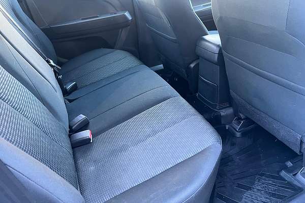 2017 Isuzu D-MAX SX High Ride Rear Wheel Drive