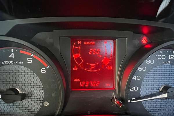2017 Isuzu D-MAX SX High Ride Rear Wheel Drive