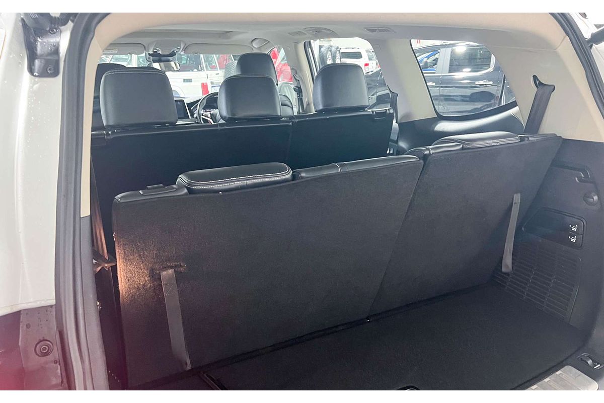 2020 LDV D90 Executive SV9A