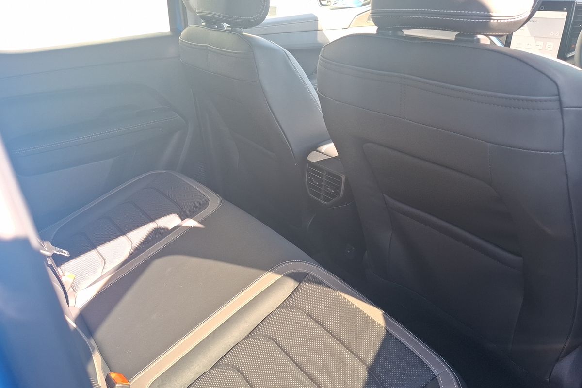 2024 Volkswagen Amarok TDI600 Style NF 4X4