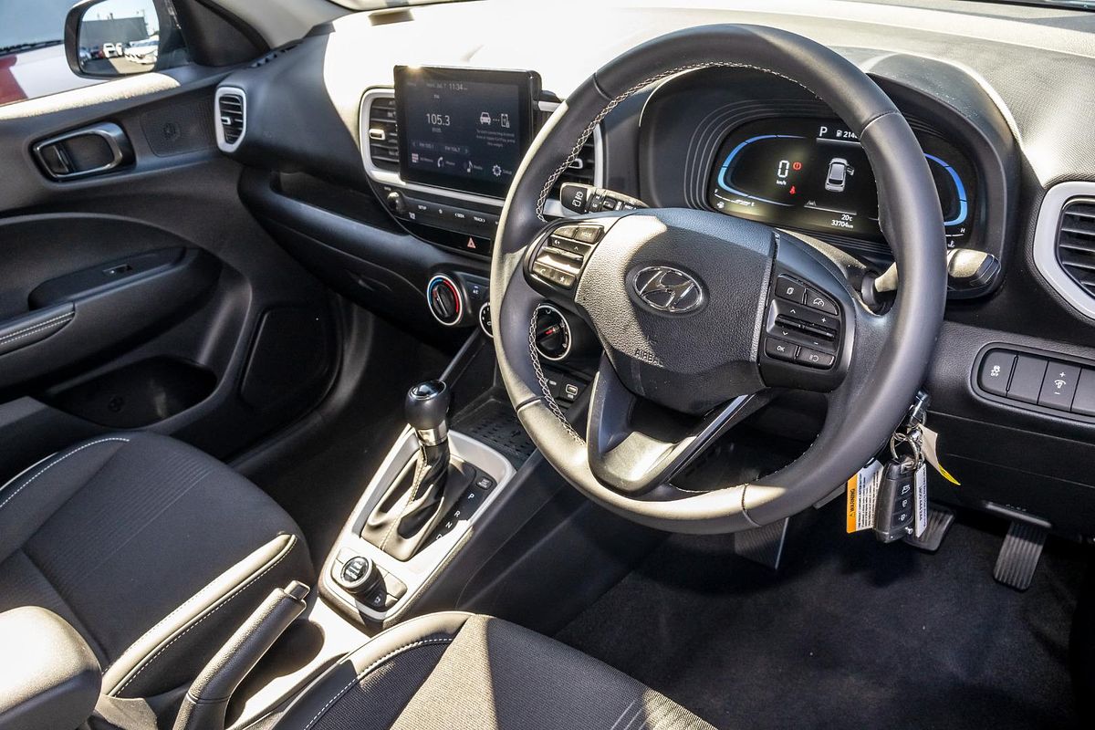 2023 Hyundai Venue Active QX.V5