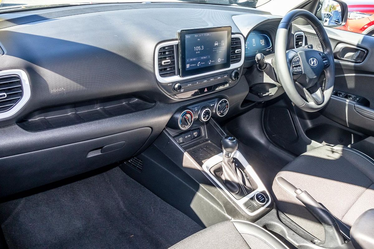 2023 Hyundai Venue Active QX.V5