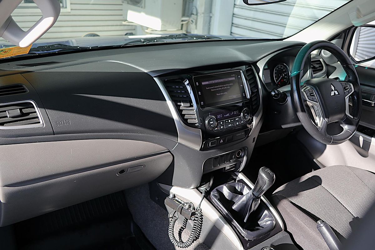 2017 Mitsubishi Triton GLS MQ 4X4