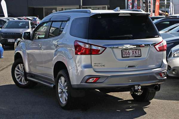 2017 Isuzu MU-X LS-T