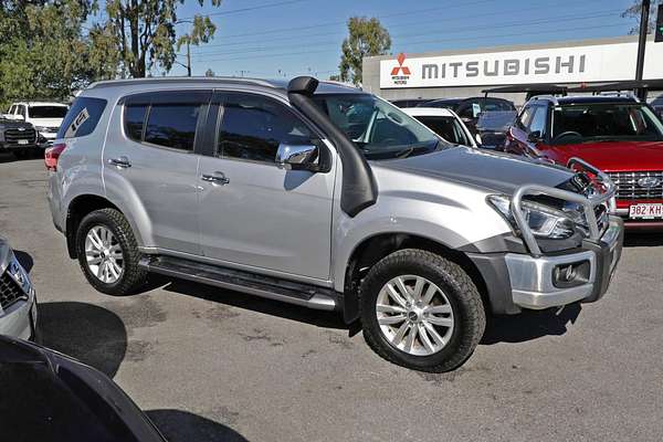 2017 Isuzu MU-X LS-T