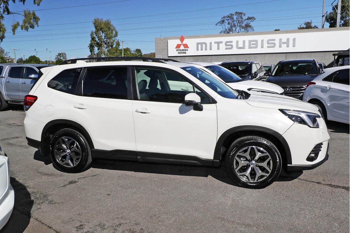 2022 Subaru Forester 2.5i S5
