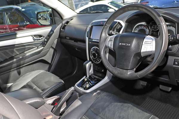 2017 Isuzu MU-X LS-T