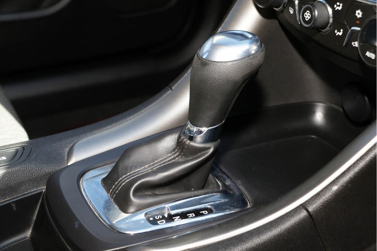 2015 Holden Commodore Evoke VF