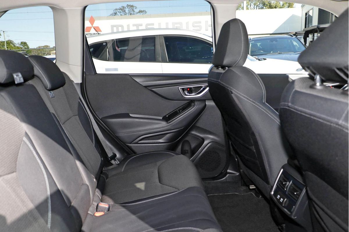 2022 Subaru Forester 2.5i S5
