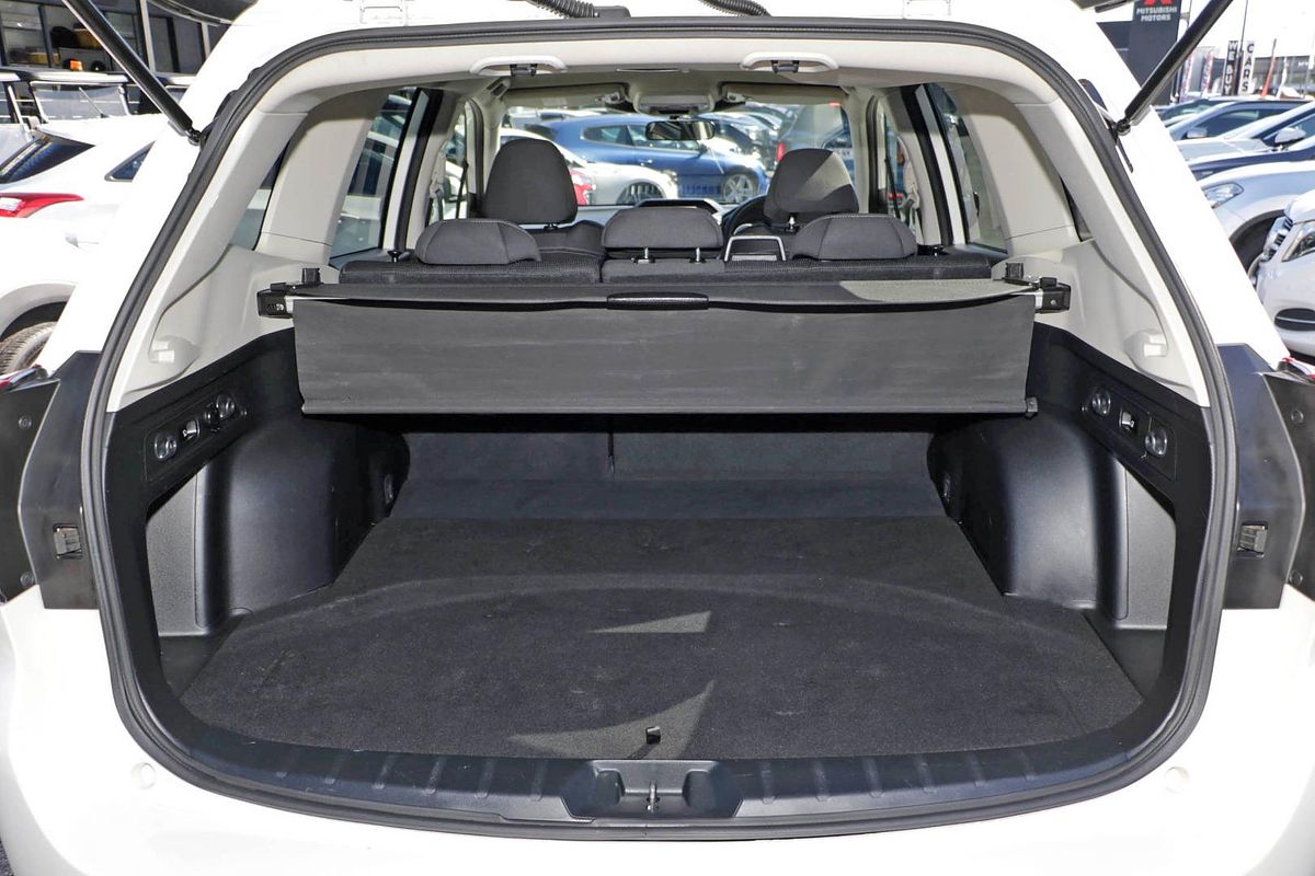 2022 Subaru Forester 2.5i S5