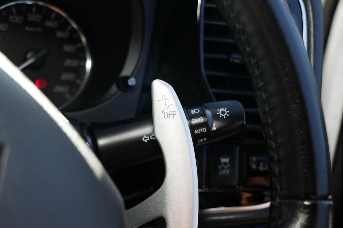 2016 Mitsubishi Outlander XLS ZK