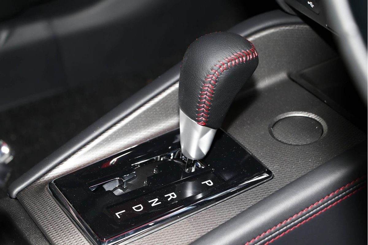 2024 Mitsubishi ASX GSR XD