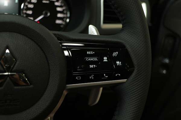 2024 Mitsubishi Pajero Sport GLS QG