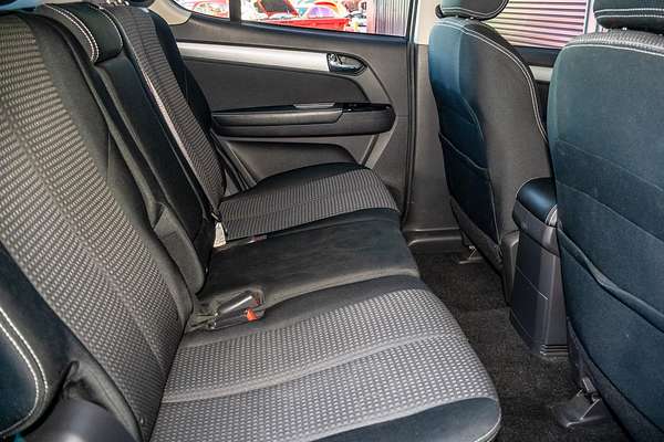 2017 Isuzu MU-X LS-M